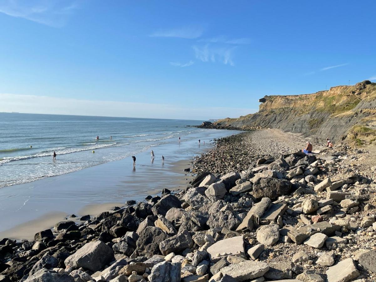 Du Gite Dans Les Toiles Wimereux Bagian luar foto